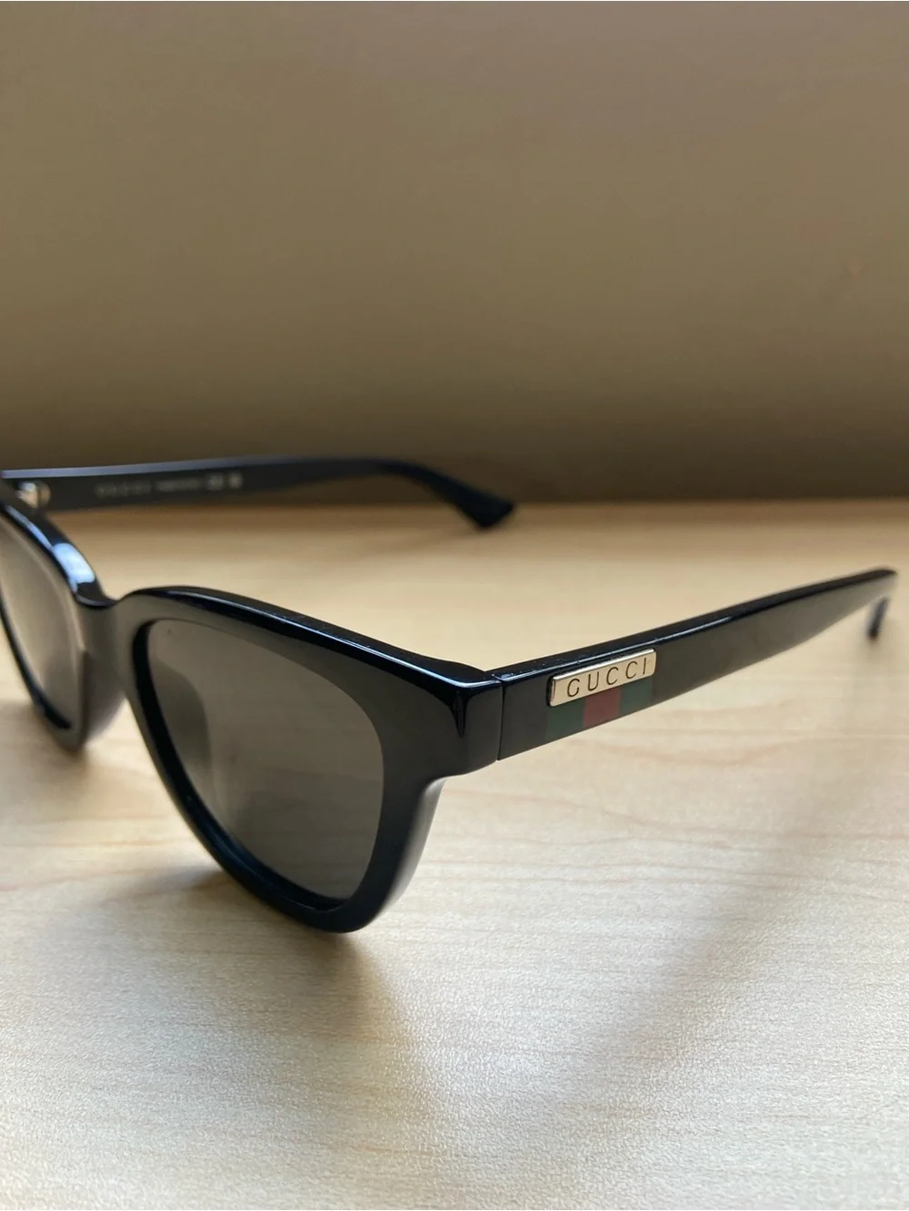 Gucci Black Square Classic D Frame Women Sunglasses